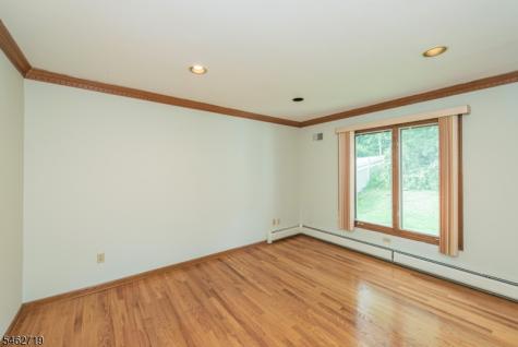 34 Silver Spring Court East Hanover NJ 07936