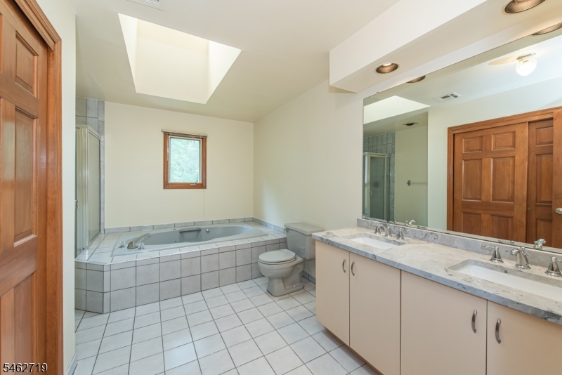 34 Silver Spring Court East Hanover NJ 07936