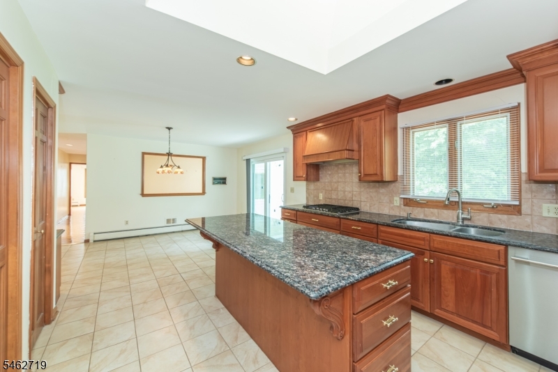 34 Silver Spring Court East Hanover NJ 07936