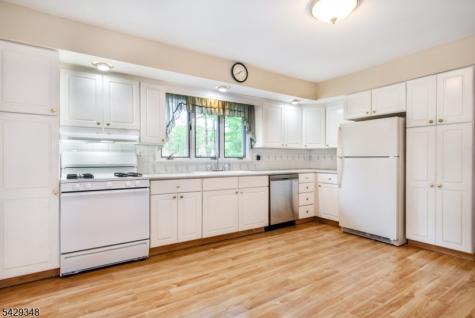 64 School Street North Haledon NJ 07508