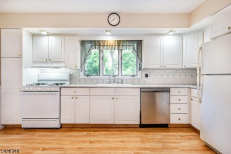 64 School Street North Haledon NJ 07508