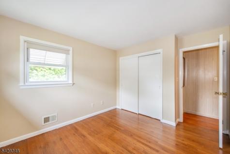 64 School Street North Haledon NJ 07508