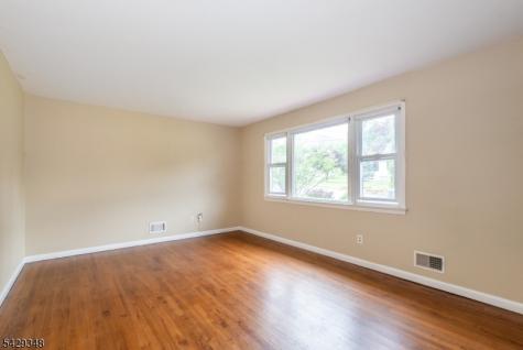 64 School Street North Haledon NJ 07508