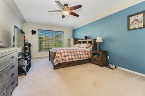 9 Hawk Drive Raritan NJ 08551
