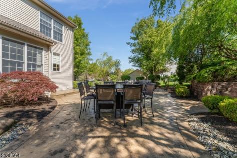 9 Hawk Drive Raritan NJ 08551