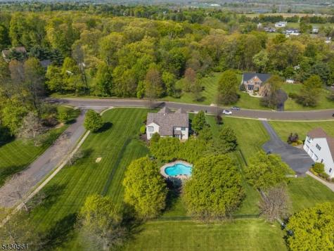 9 Hawk Drive Raritan NJ 08551