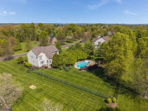 9 Hawk Drive Raritan NJ 08551