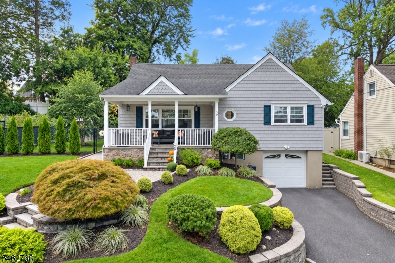 29 Oakley Terrace Nutley NJ 07110
