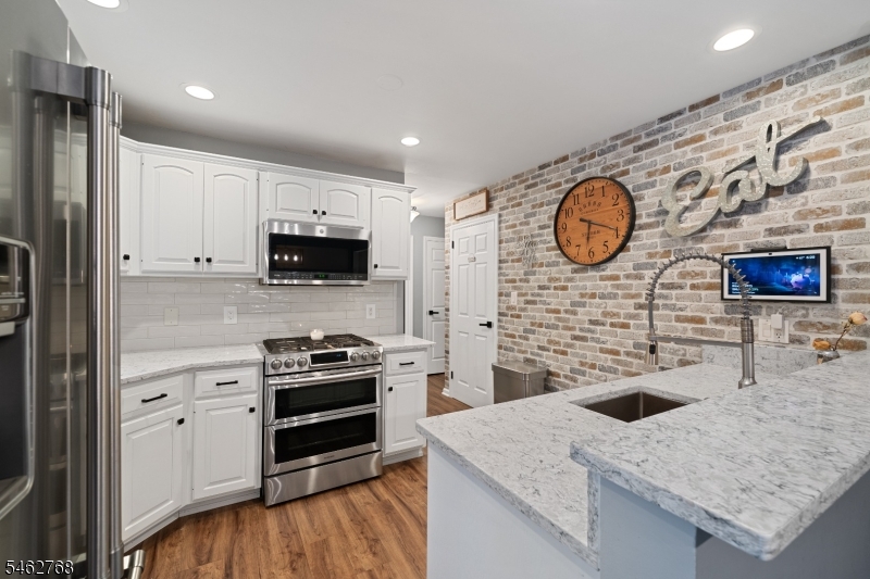 29 Oakley Terrace Nutley NJ 07110