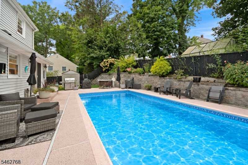 29 Oakley Terrace Nutley NJ 07110
