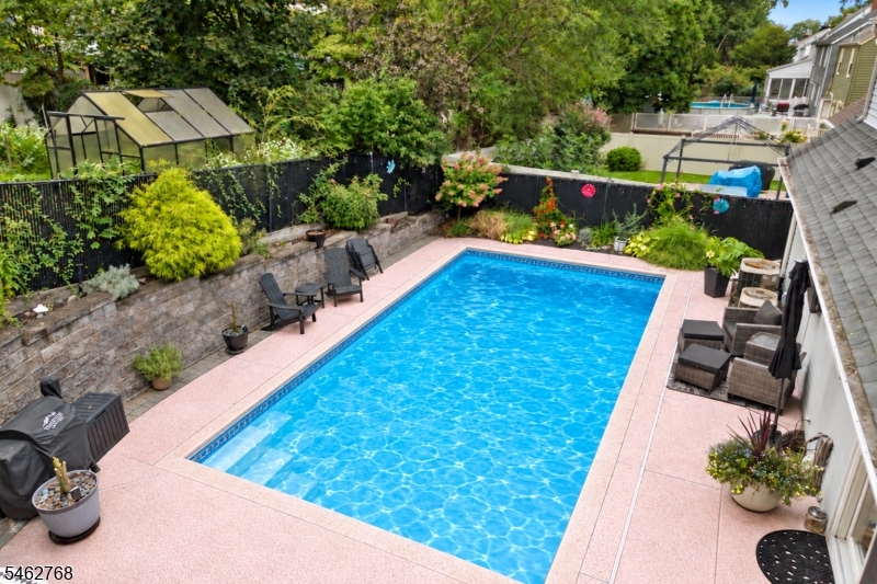 29 Oakley Terrace Nutley NJ 07110