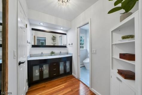 5 Fieldstone Drive Washington NJ 07853