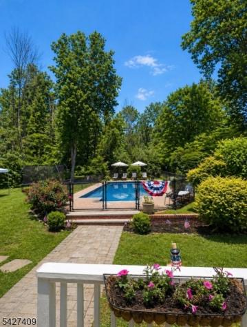 5 Fieldstone Drive Washington NJ 07853