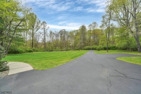 5 Fieldstone Drive Washington NJ 07853