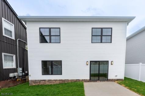 402 Rutgers Avenue Hillside NJ 07205