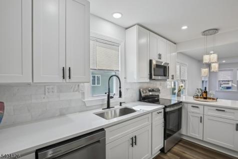 85 Madison Street Newton NJ 07860