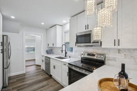 85 Madison Street Newton NJ 07860