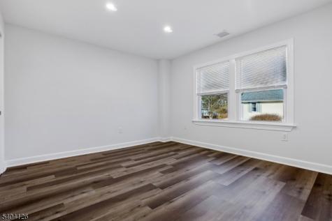 85 Madison Street Newton NJ 07860