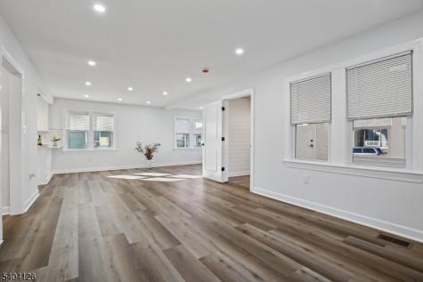85 Madison Street Newton NJ 07860
