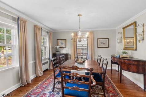 7 Birdseye Glen Verona NJ 07044