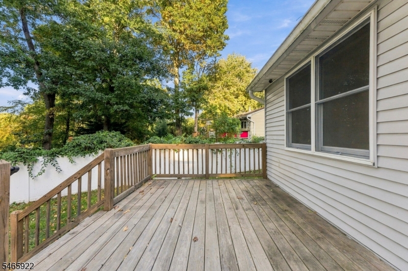 21 Woodland Trail Vernon NJ 07419