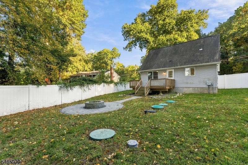 21 Woodland Trail Vernon NJ 07419