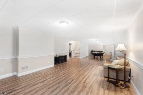 5 Willow Way Florham Park NJ 07932
