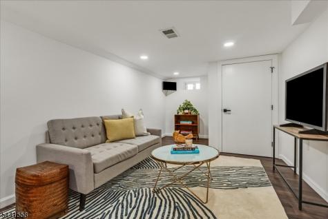 27 Montclair Avenue Montclair NJ 07042