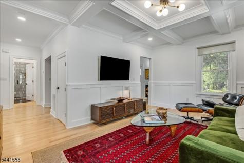27 Montclair Avenue Montclair NJ 07042