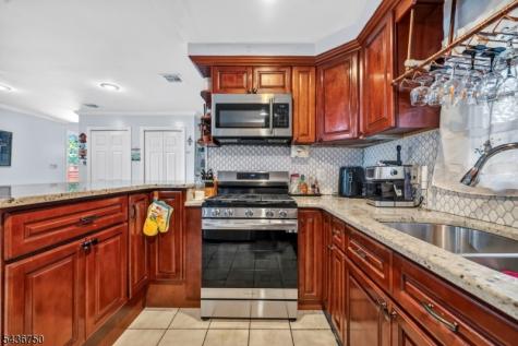 509 Ridge Street Newark NJ 07104