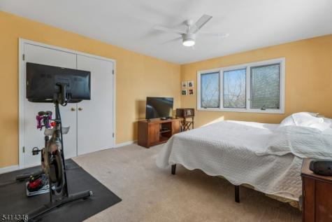 12 Dale Drive West Orange NJ 07052