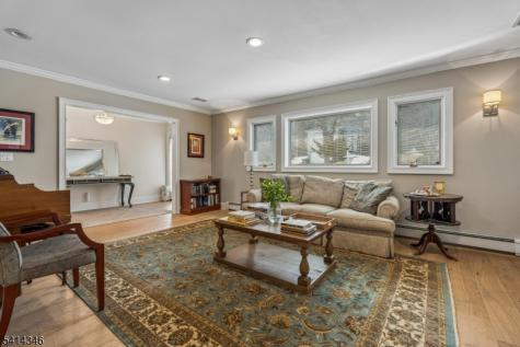 12 Dale Drive West Orange NJ 07052