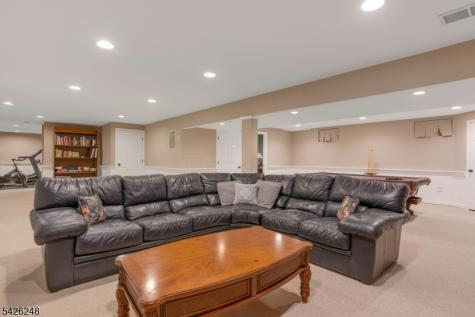 1029 Old Chester Chester NJ 07931