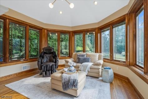 25 Notch Hill Drive Livingston NJ 07039