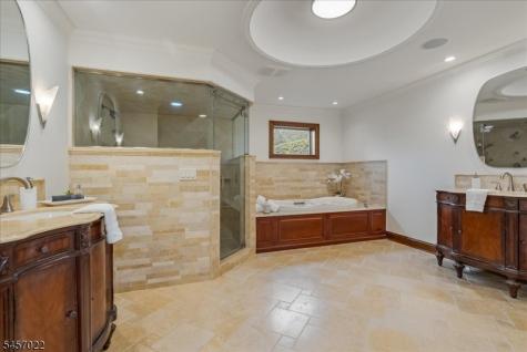 25 Notch Hill Drive Livingston NJ 07039