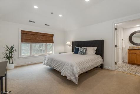 25 Notch Hill Drive Livingston NJ 07039