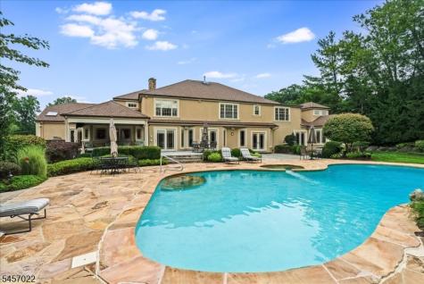 25 Notch Hill Drive Livingston NJ 07039
