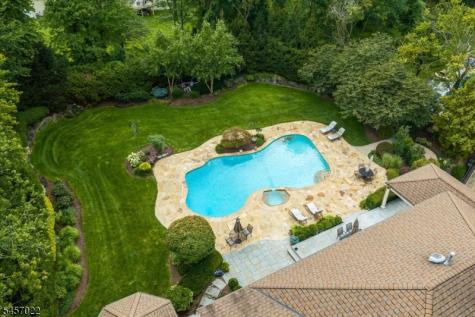 25 Notch Hill Drive Livingston NJ 07039