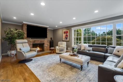 25 Notch Hill Drive Livingston NJ 07039