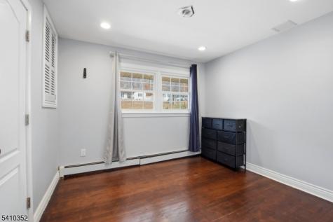 31 Blue Ridge Avenue Green Brook NJ 08812