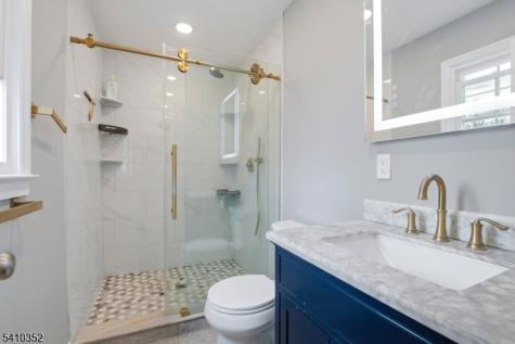 31 Blue Ridge Avenue Green Brook NJ 08812