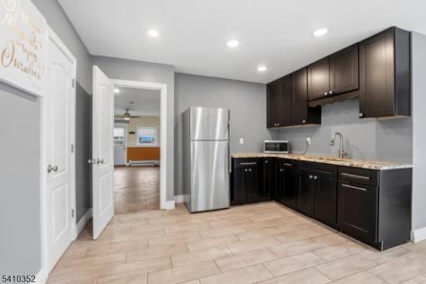 31 Blue Ridge Avenue Green Brook NJ 08812