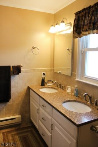 28 Benedict Drive Jefferson NJ 07849