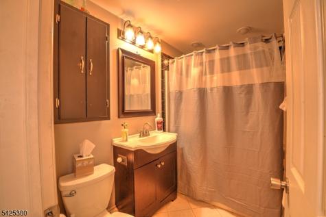 200 Mountain Road East Amwell NJ 08551