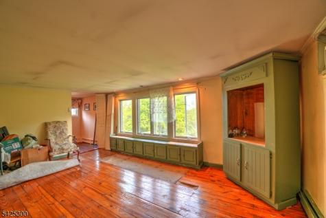 200 Mountain Road East Amwell NJ 08551