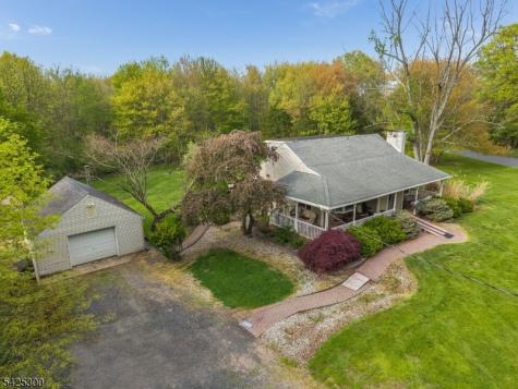 200 Mountain Road East Amwell NJ 08551