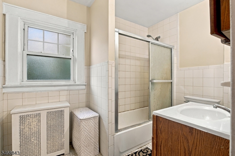 89 Kuna Terrace Irvington NJ 07111