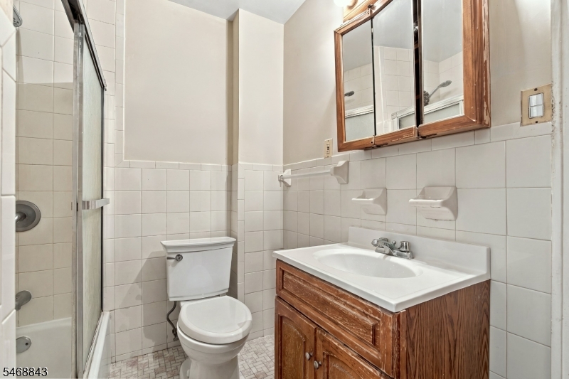 89 Kuna Terrace Irvington NJ 07111