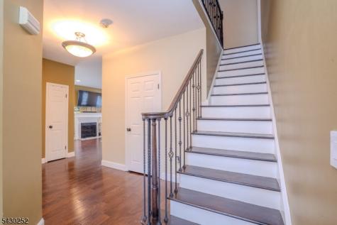 2 Danberry Lane Bridgewater NJ 08807