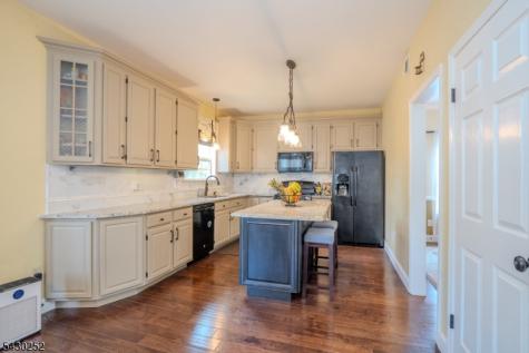 2 Danberry Lane Bridgewater NJ 08807